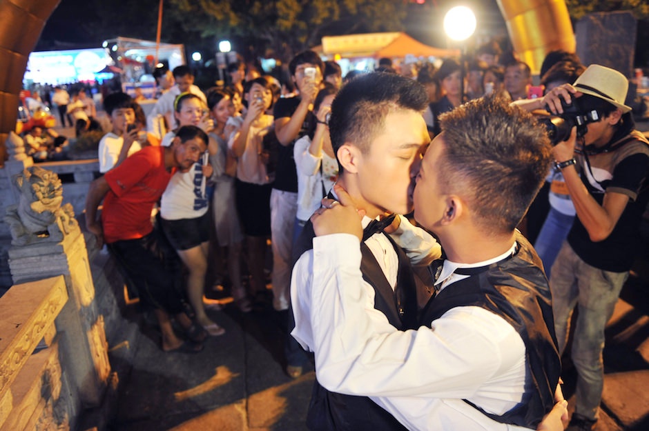 Thiet thoi cua cong dong LGBT Trung Quoc hinh anh
