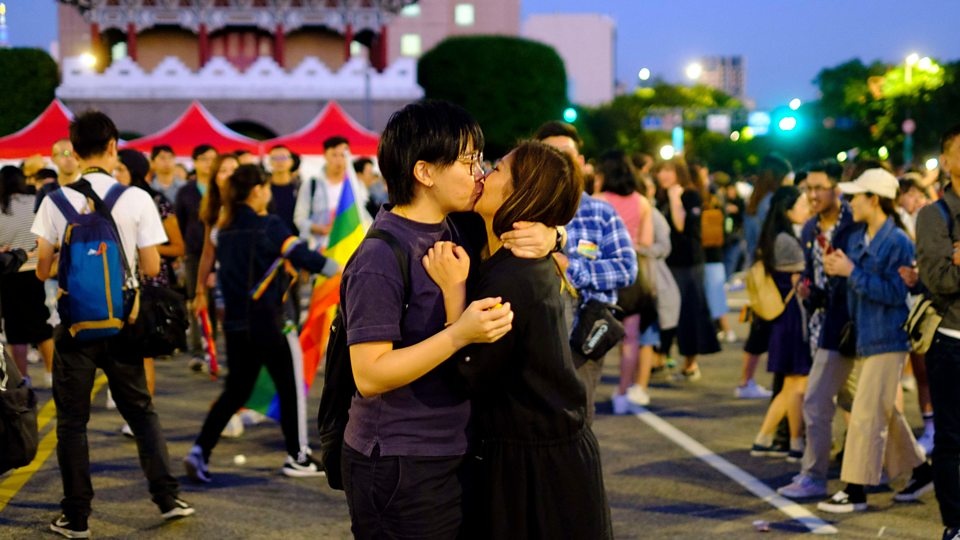 Quy định mới của Trung Quốc khiến giới LGBT càng thiệt thòi ảnh 1 Quy dinh moi cua Trung Quoc khien gioi LGBT cang thiet thoi anh 1