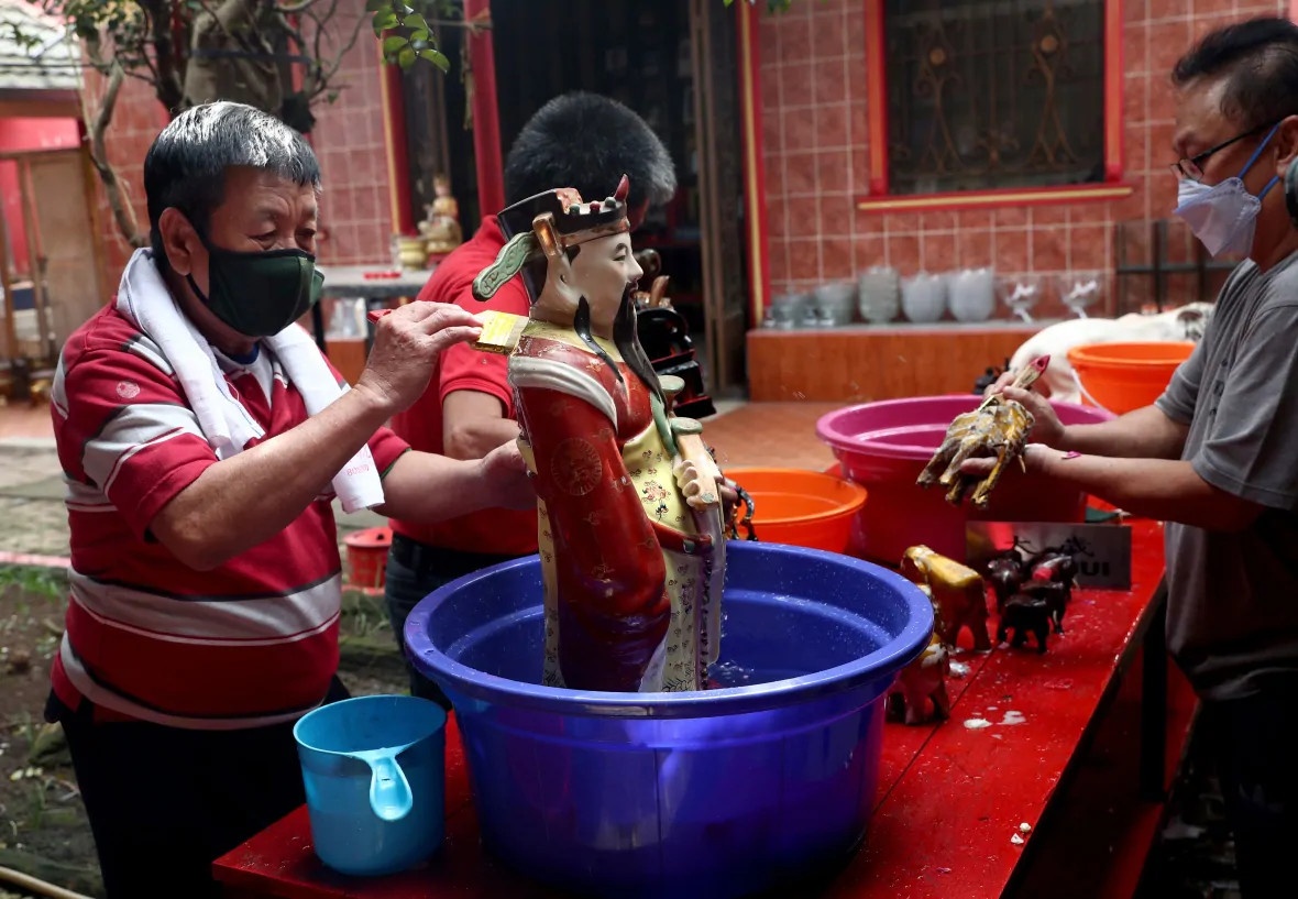 cac nuoc chau A trang hoang chuan bi don Tet anh 10