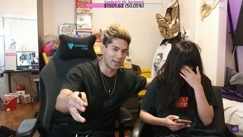 Streamer bi cam song vi cai nhau ban gai tren livestream anh 2
