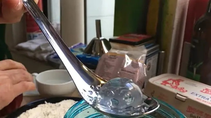 thu thach tiktok chien nuoc ngap dau nguy hiem anh 1