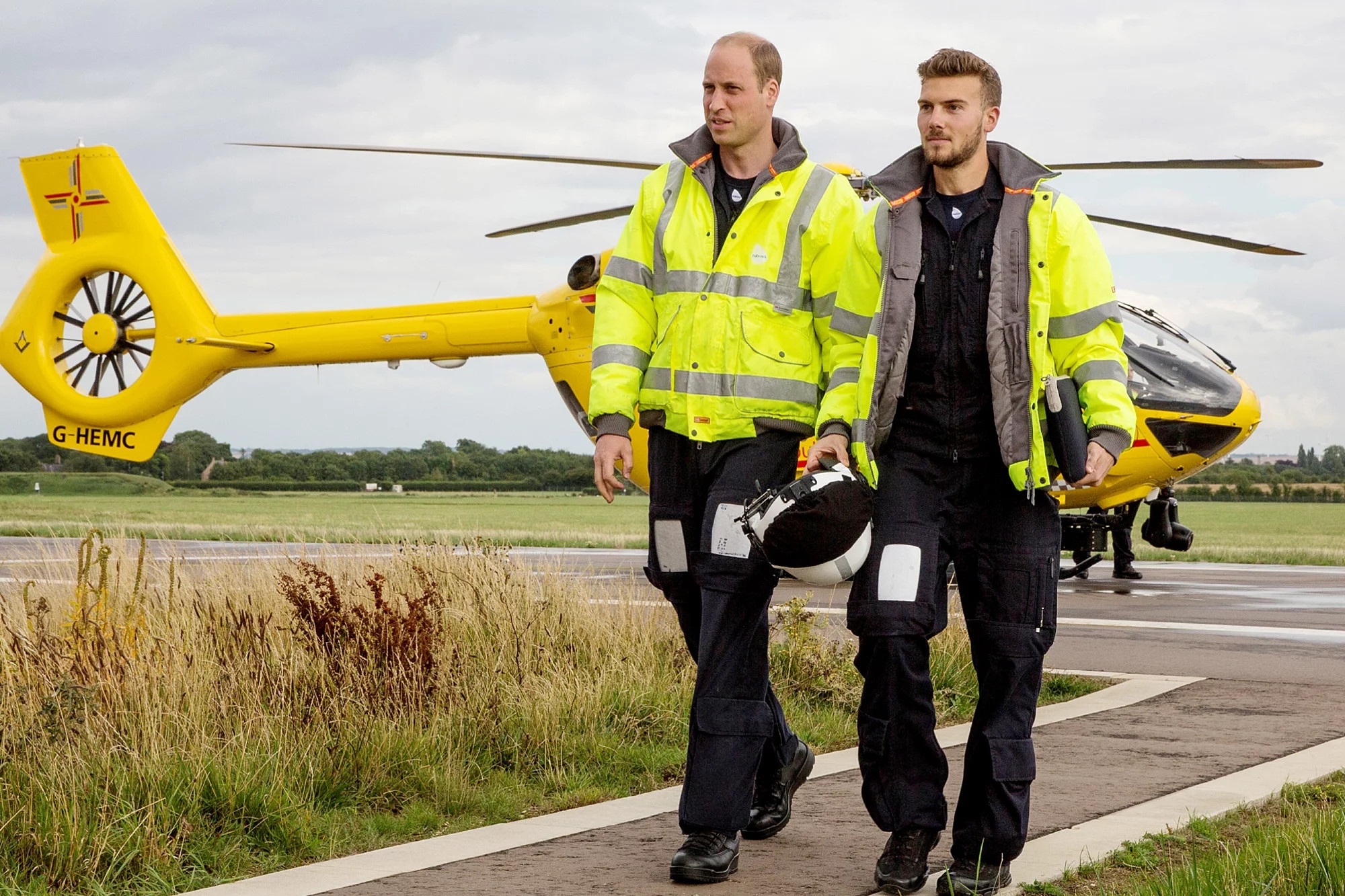 dan chau cua nu hoang lam cong an luong anh 2