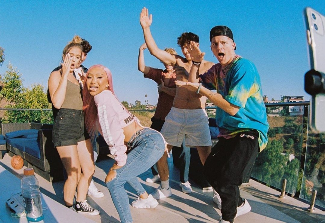 Lo dao tao sao mang cua YouTuber tai tieng Jake Paul hinh anh