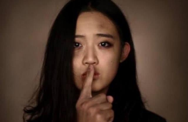 'Thang dau hen ho, ban trai danh toi chay mau' hinh anh