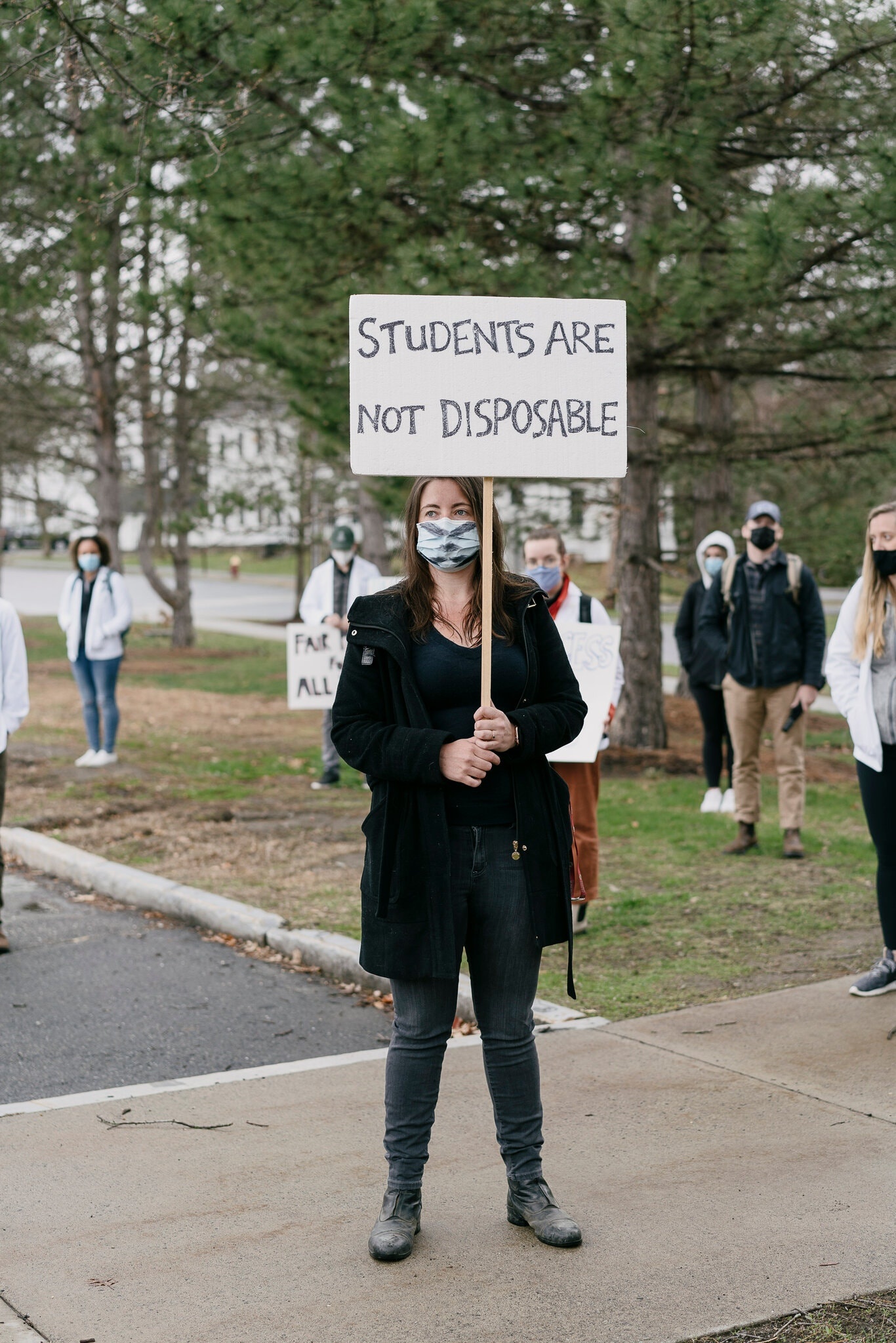 Dai hoc danh tieng My bi chi trich vi theo doi sinh vien anh 3