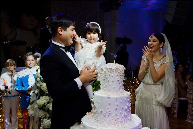 cuoc song dieu tieng cua chau dau ty phu Nga anh 2