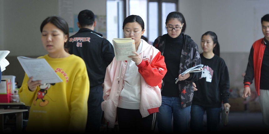 Tranh cai con nha giau Trung Quoc duoc thien vi vao dai hoc anh 2