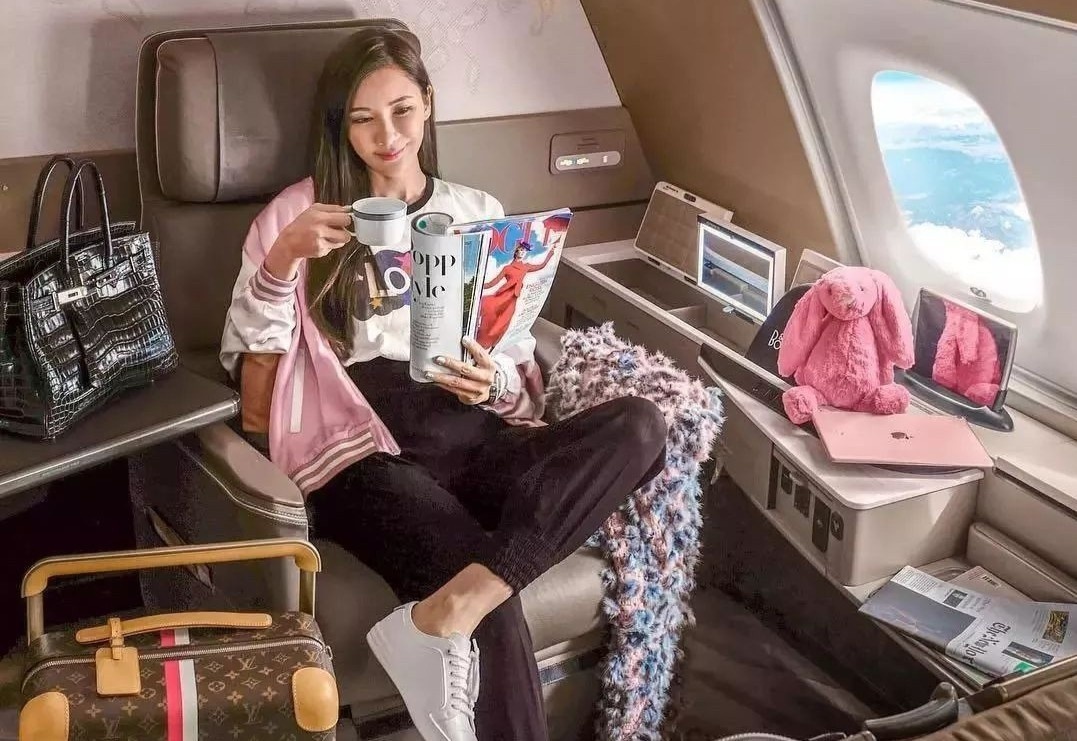 Gioi sieu giau chau A chuyen den song o Singapore hinh anh