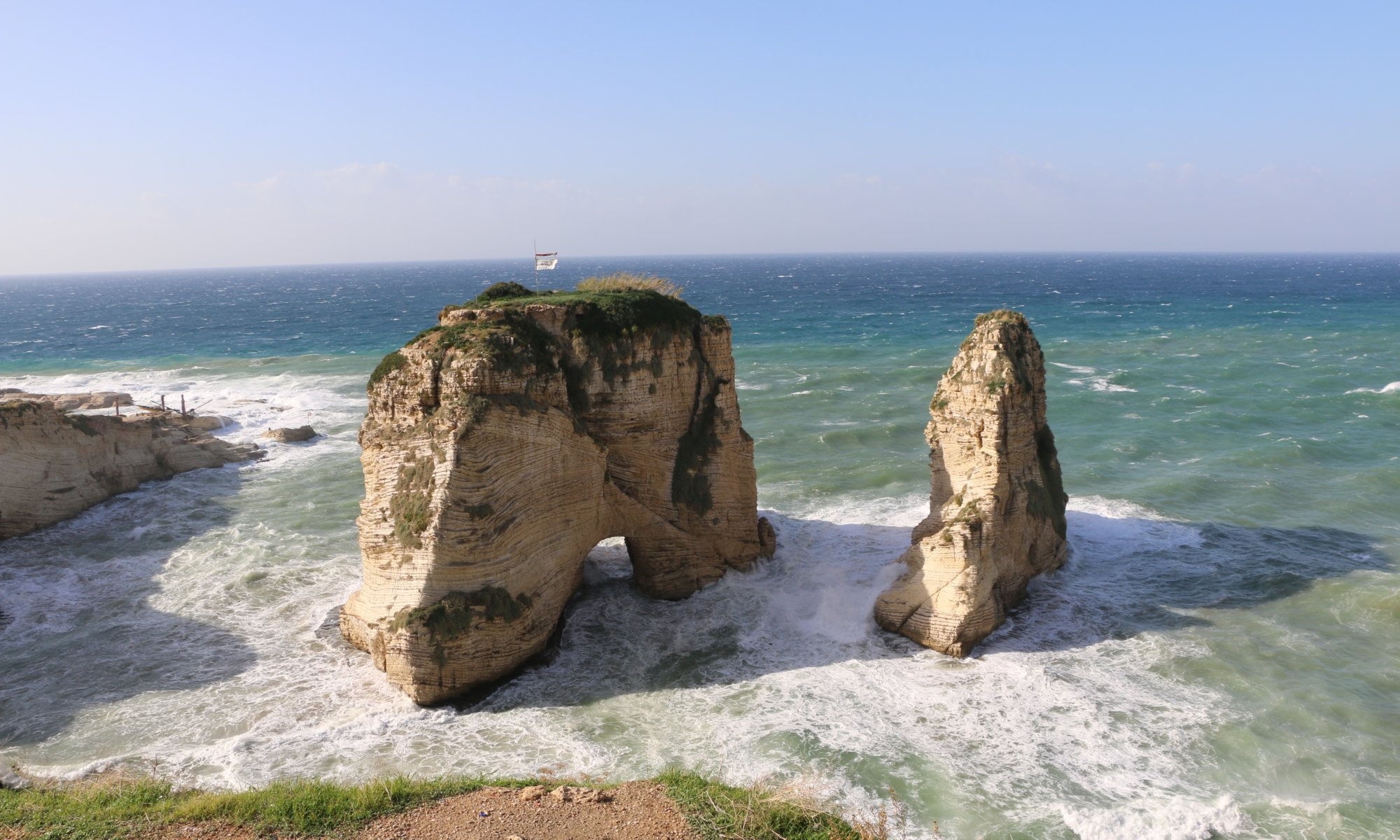 du khách thiệt mạng sau khi nhảy từ vách đá cao 36 m xuống nước ảnh 2 du khach thiet mang sau khi nhay tu vach da cao 36 m xuong nuoc anh 2