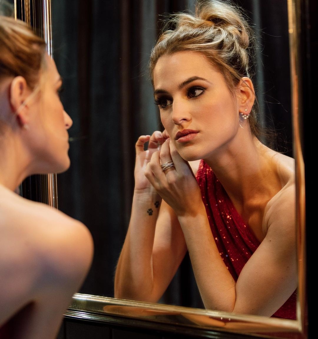 tinh yeu ben vung cua cac cau thu tuyen Tay Ban Nha anh 10