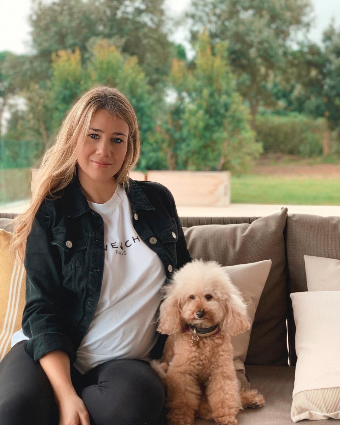 tinh yeu ben vung cua cac cau thu tuyen Tay Ban Nha anh 17