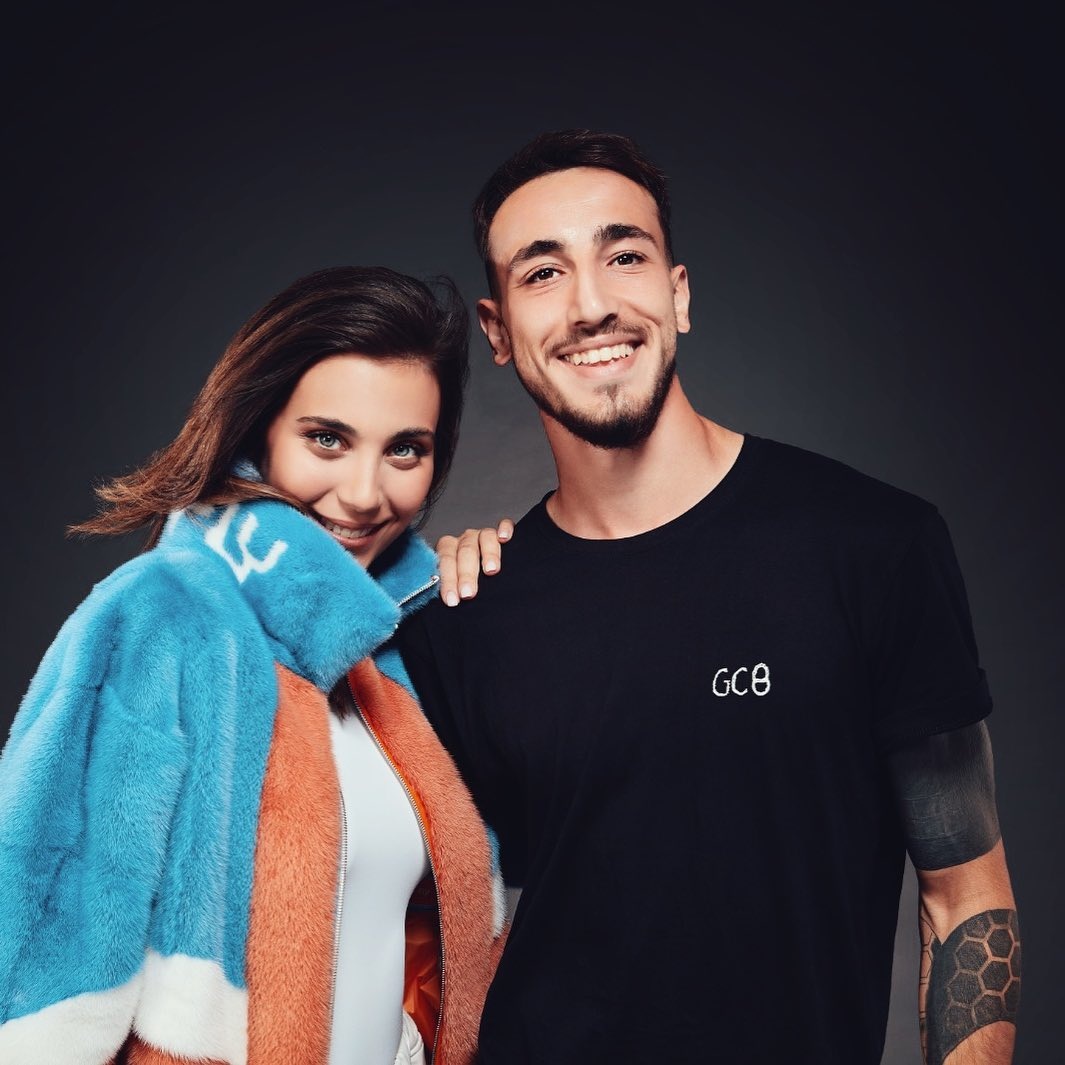 Ban gai hoa hau cua tien ve tuyen Italy anh 1