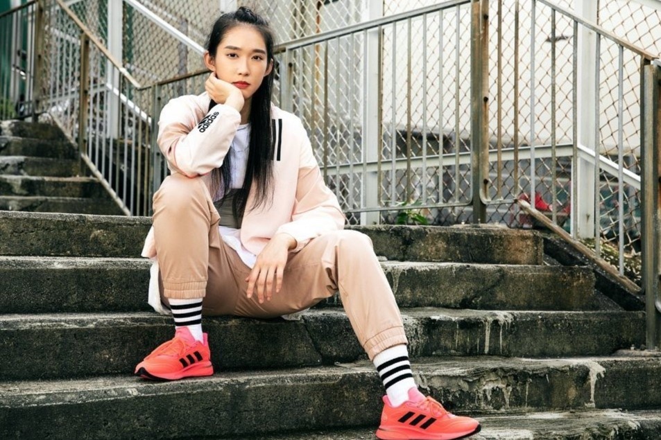 Nu kiem thu Trung Quoc la mau anh noi tieng hinh anh