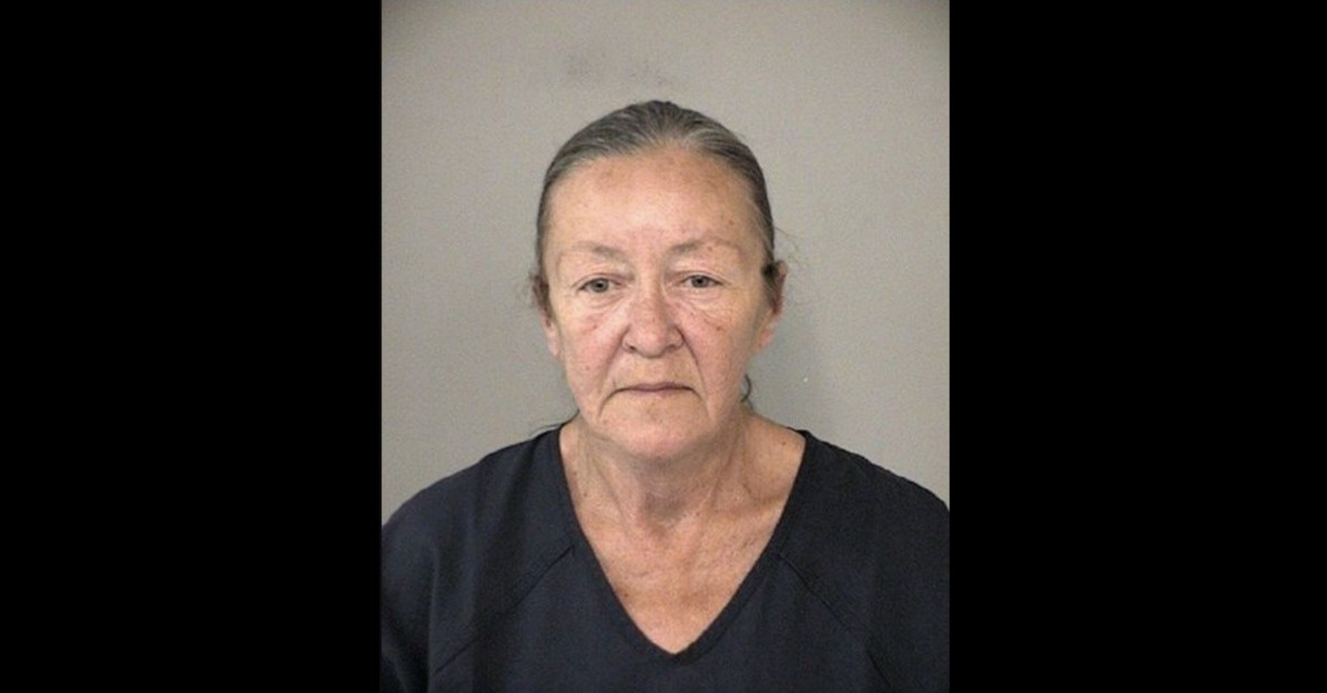 Đối mặt án chung thân vì hành vi bạo hành trẻ sơ sinh ảnh 1 Doi mat an chung than vi hanh vi bao hanh tre so sinh anh 1