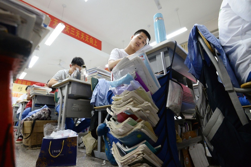 Trung Quốc siết chặt văn hóa thần tượng cấm nghệ sĩ nam nữ tính  ảnh 4 Trung Quoc siet chat van hoa than tuong cam nghe si nam nu tinh anh 4