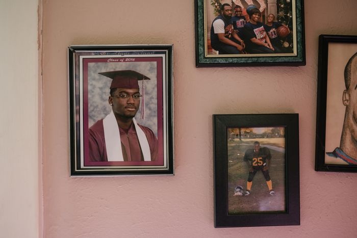 nam thanh thieu nien my lien tuc bo do dai hoc anh 2