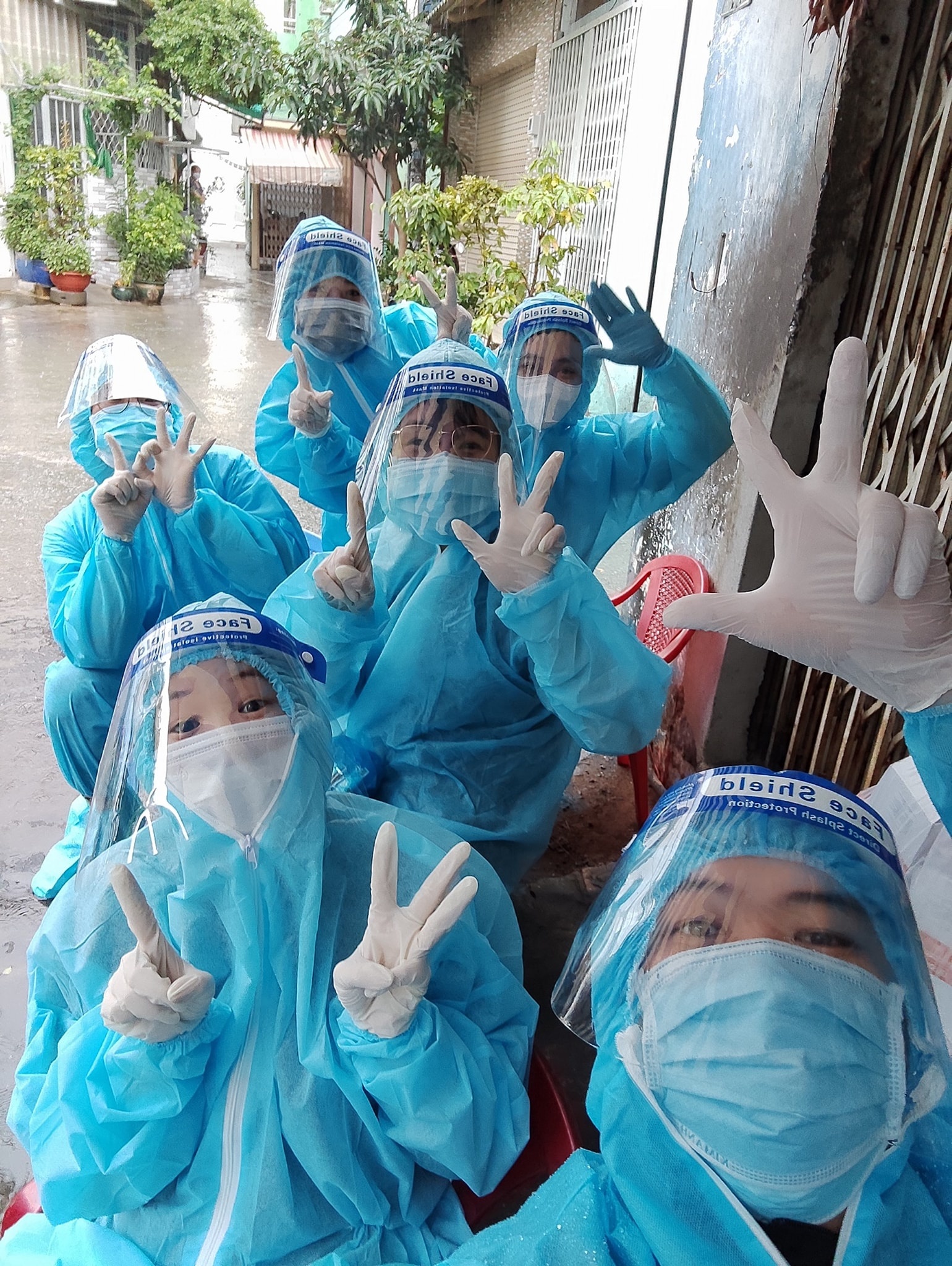 Co gai Ha Noi xin lam TNV sau khi ket lai o TP.HCM anh 4