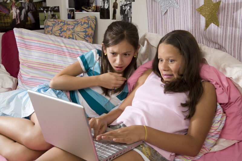 Hoc sinh,  sinh vien tro thanh nan nhan cua Zoom anh 1