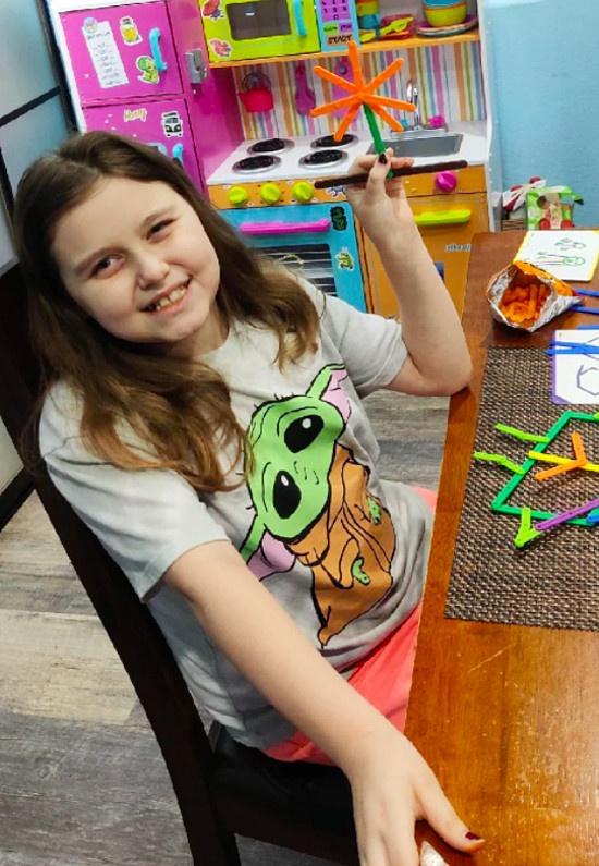 Hoc sinh My vat lon voi trieu chung Covid-19 keo dai anh 2