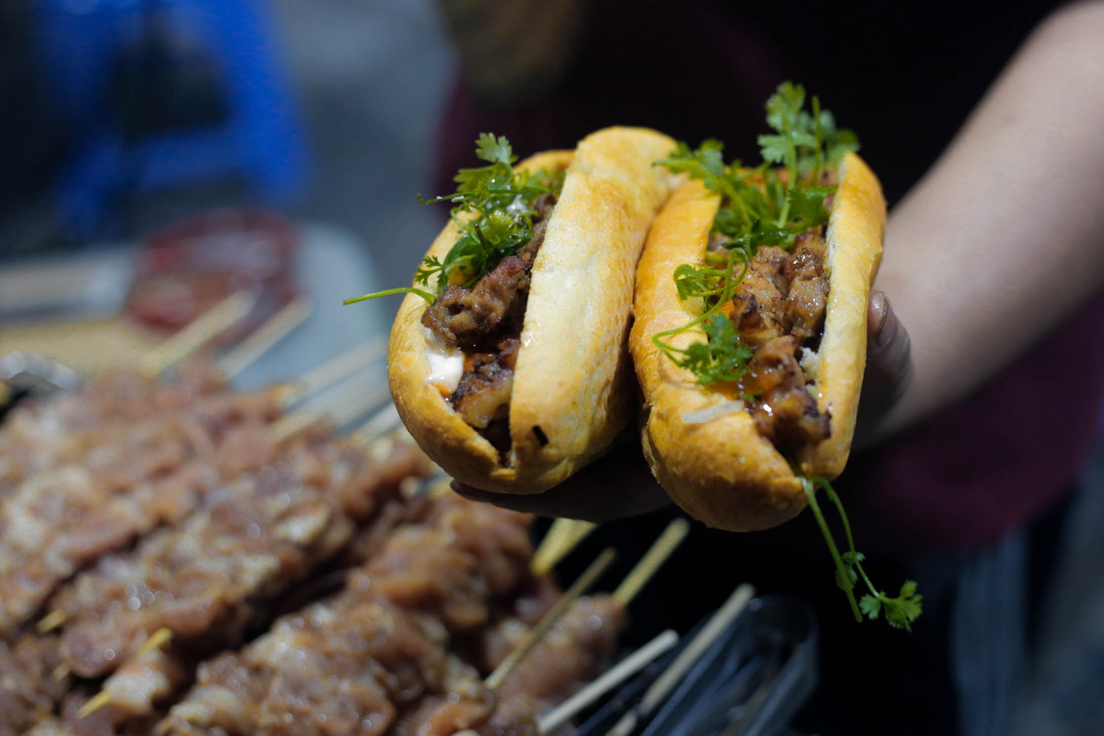 gioi tre xuong pho thuong thuc mon an mua lanh anh 5