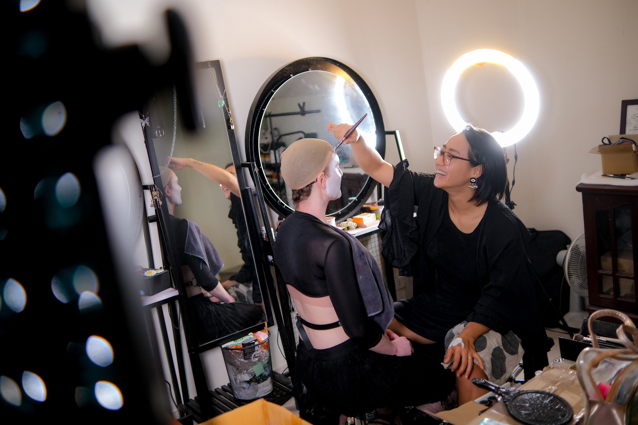 ngay ban ron cua tho trang diem dip Halloween anh 5