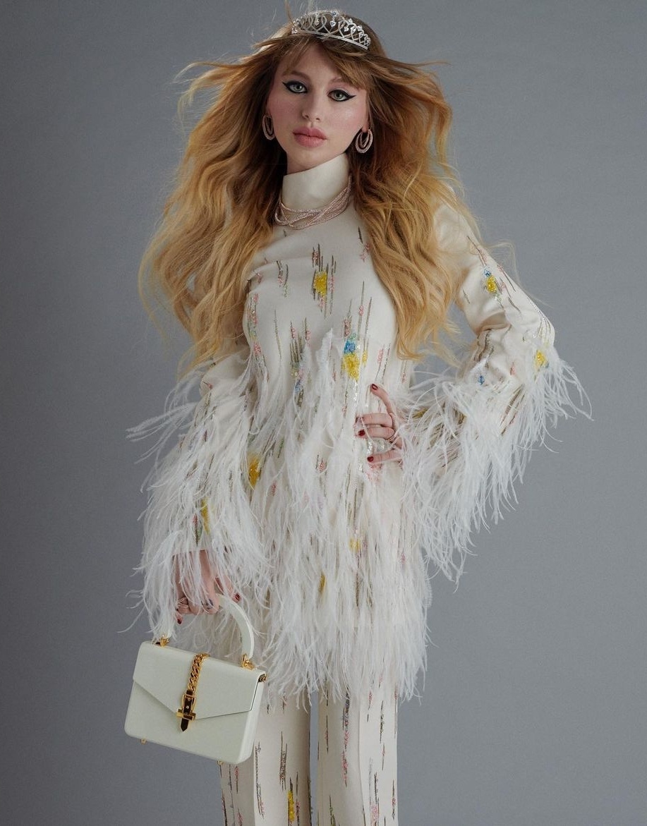 cháu gái gia tộc tỷ phú dầu mỏ ảnh 5 chau gai gia toc ty phu dau mo anh 5