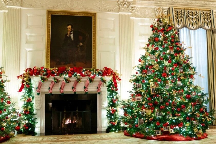 Dien mao Nha Trang mua Giang sinh hinh anh