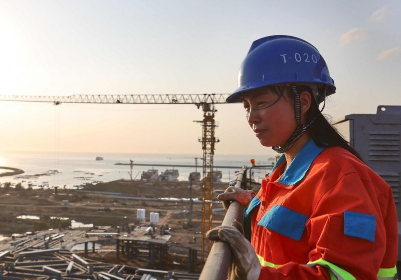 Dan lao dong Trung Quoc ngay cang tung thieu anh 3