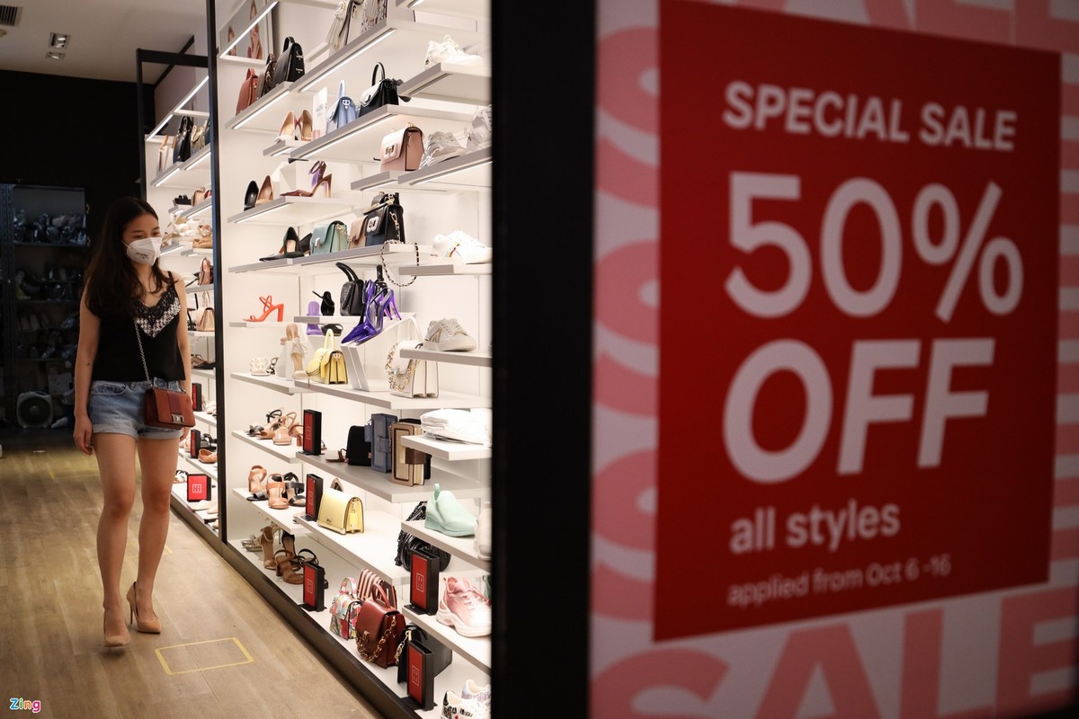 Chay tui vi 3 dot giam gia cuoi nam anh 1