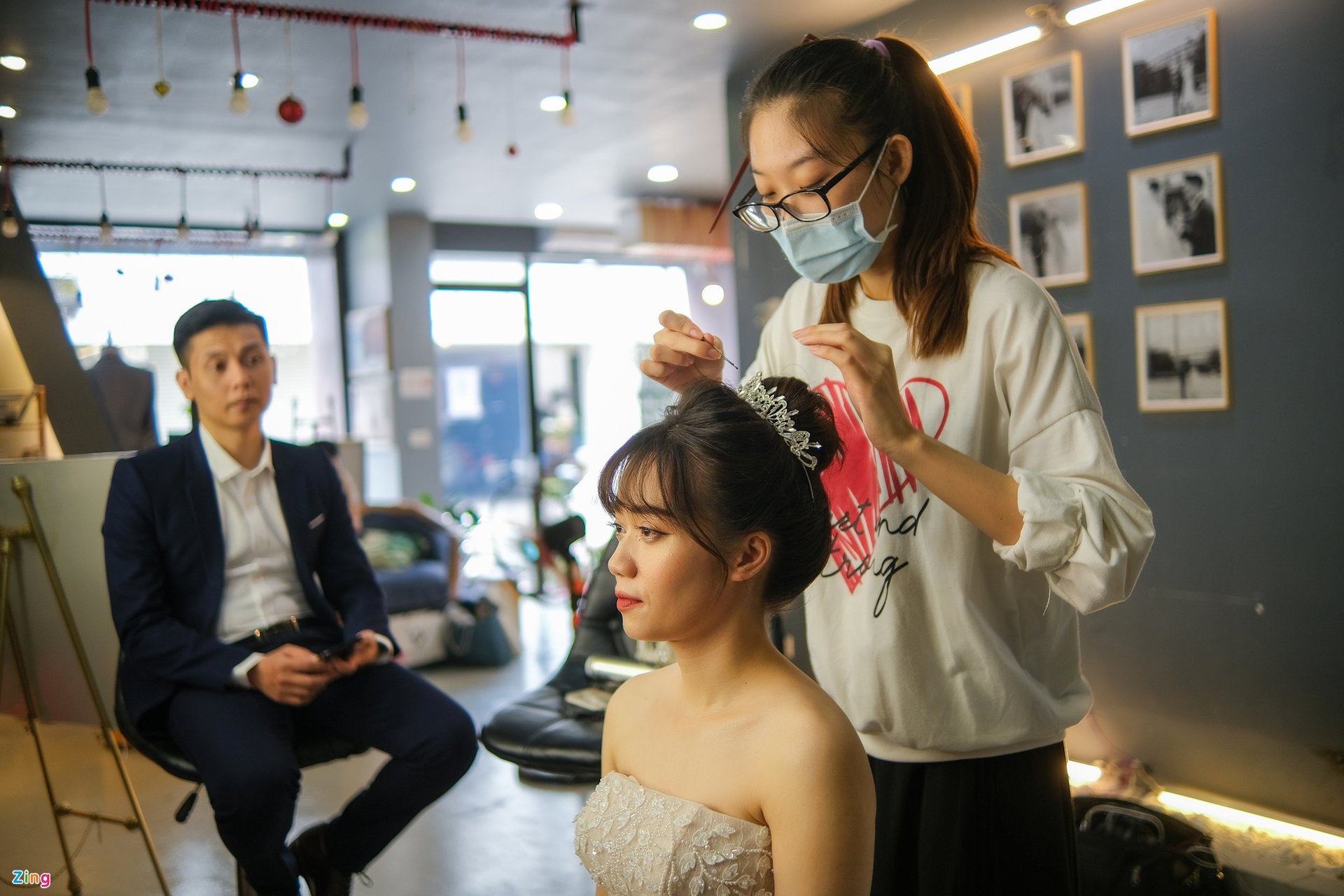 Vừa về quê đón Tết đã bận rộn đi ăn cưới ảnh 1 Vua ve que don Tet da ban ron di an cuoi anh 1