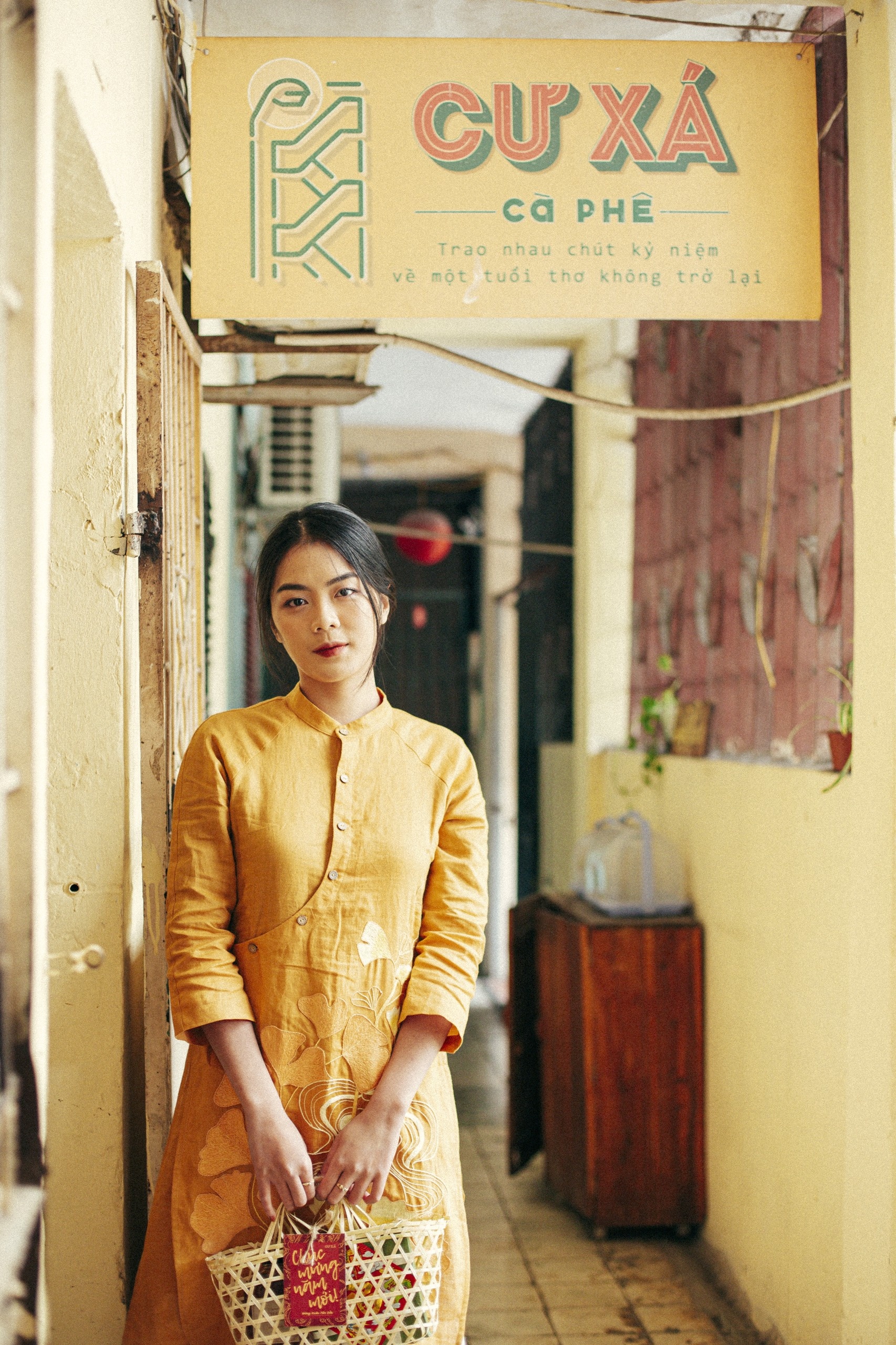 Thap thom cho hang online dip Tet anh 2