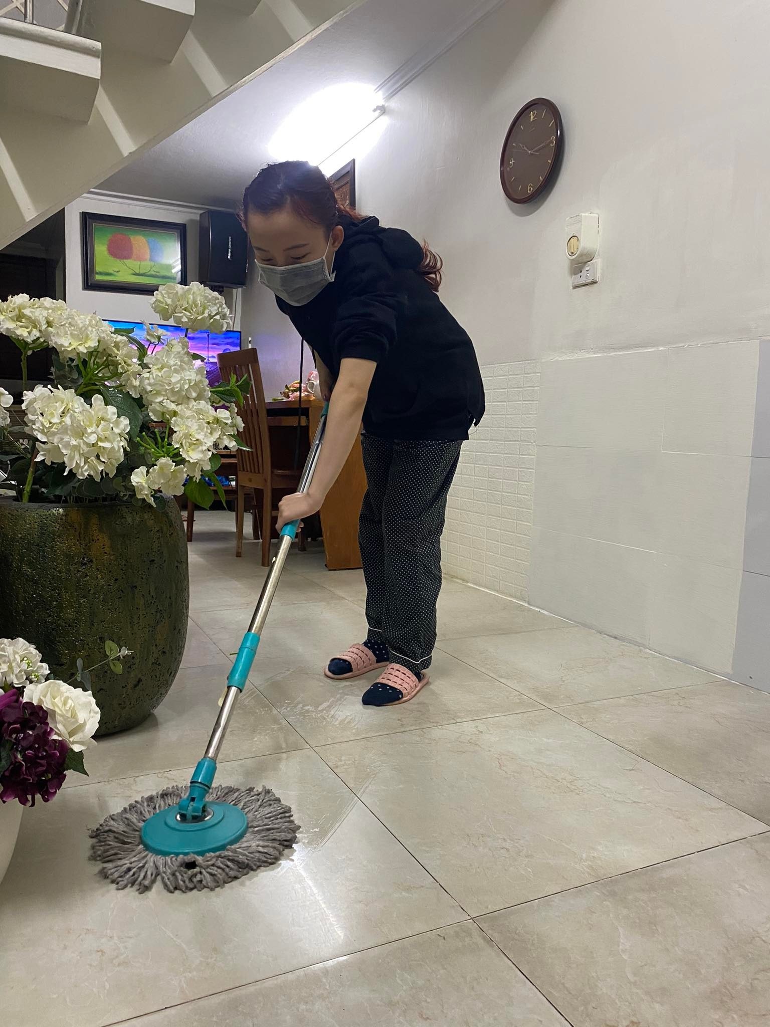 Met moi vi don dep nha den dem giao thua anh 5