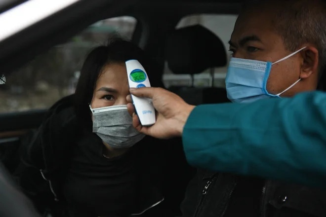 Nhung F0 kiet suc vi nhiem benh 2, 3 lan hinh anh