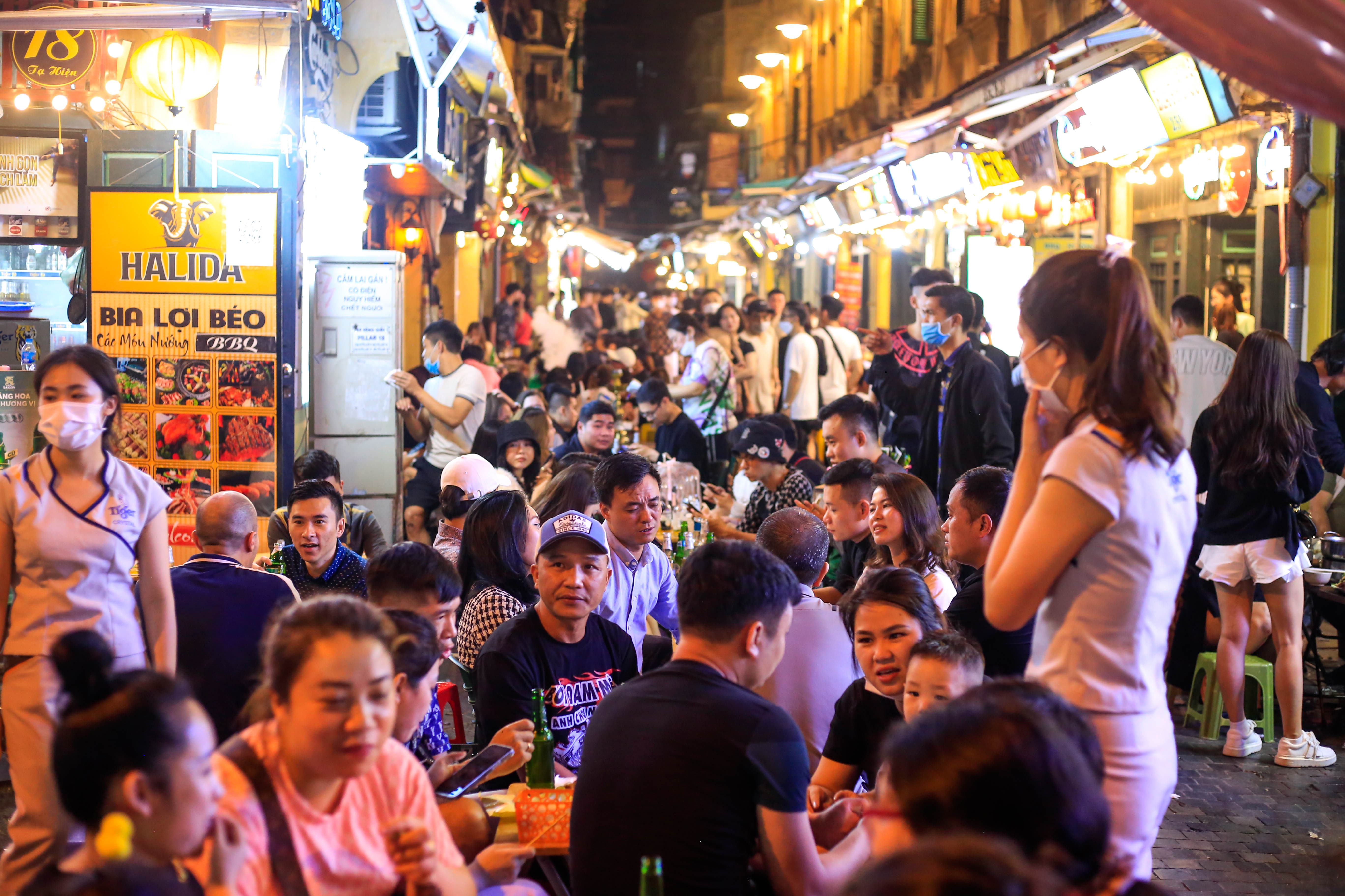 gioi tre Ha Noi do ve Ta Hien cuoi tuan anh 5
