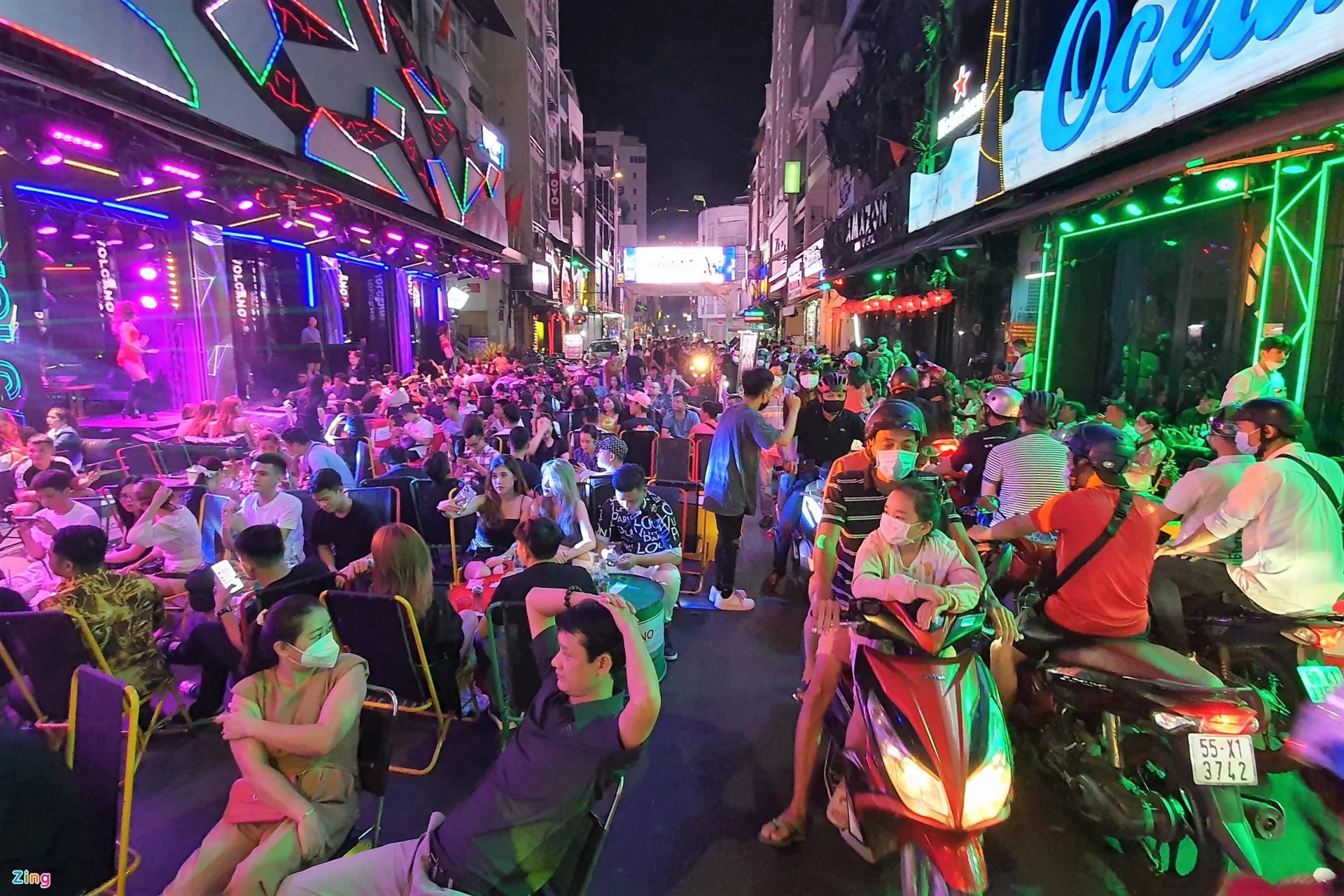 Nhân sự ngành giải trí đêm lần đầu ổn định sau 2 năm ảnh 1 Nhan su nganh giai tri dem lan dau on dinh sau 2 nam anh 1