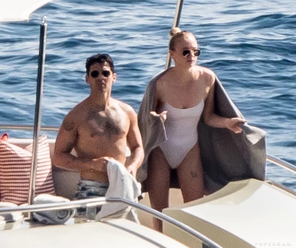 nỗi khổ của người nổi tiếng khi đi trăng mật ảnh 3 noi kho cua nguoi noi tieng khi di trang mat anh 3