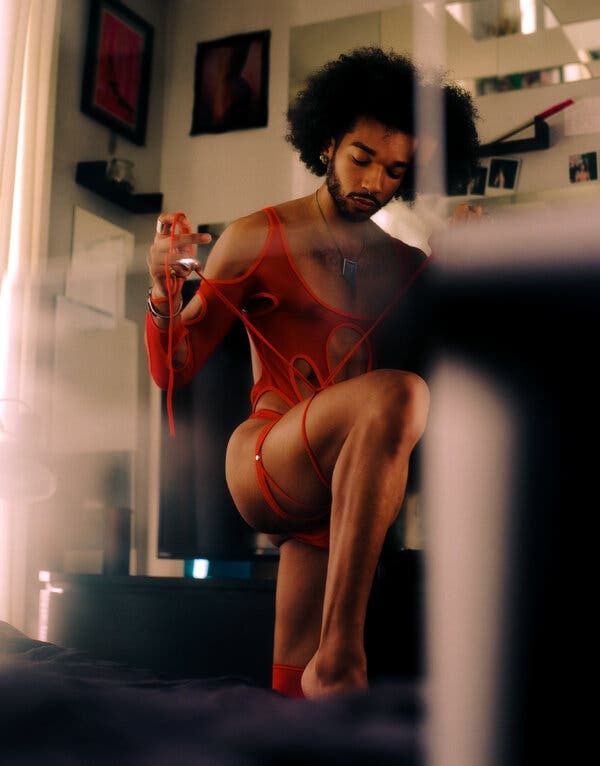 xu hướng nội y gợi cảm cho nam giới ảnh 2 xu huong noi y goi cam cho nam gioi anh 2