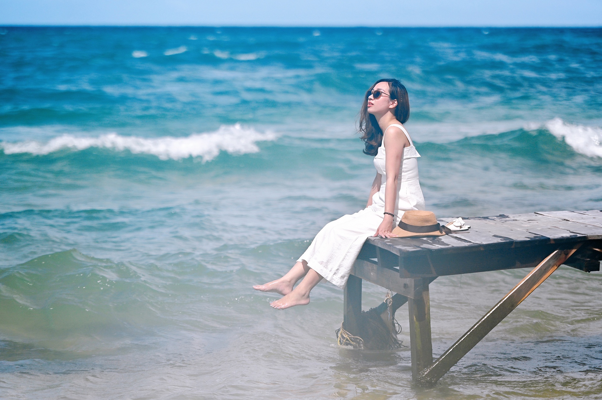 Du lich som de ne canh dong duc dip 30/4-1/5 hinh anh