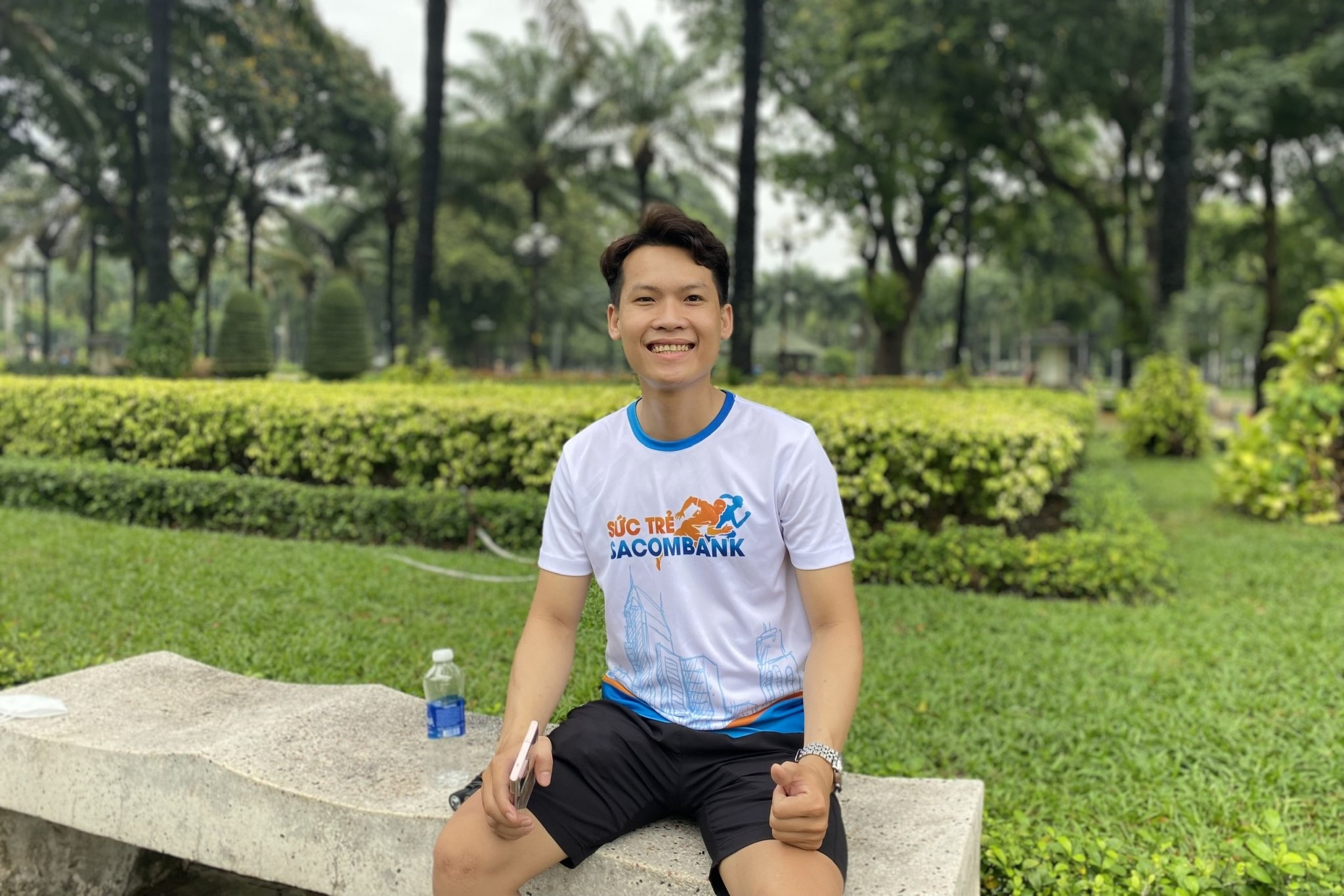 gioi tre di choi ngay dau nghi le anh 2