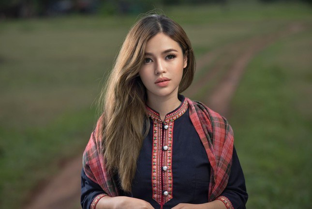 Madam Pang cua bong da Lao anh 8