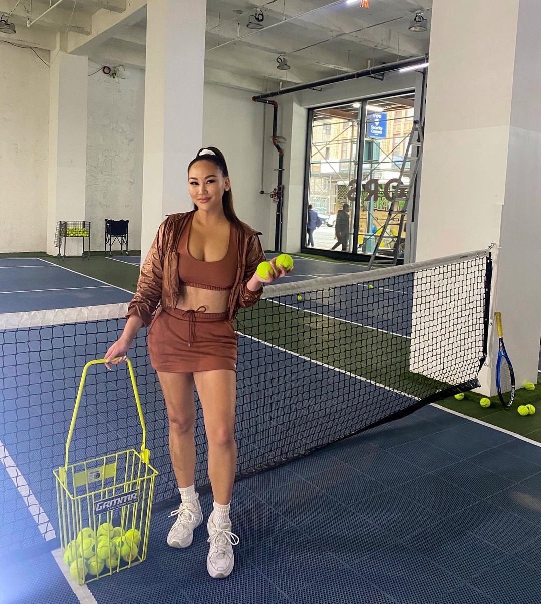 Con gái tỷ phú Trung Quốc có cuộc sống siêu giàu ở Mỹ ảnh 4 Con gai ty phu Trung Quoc co cuoc song sieu giau o My anh 4