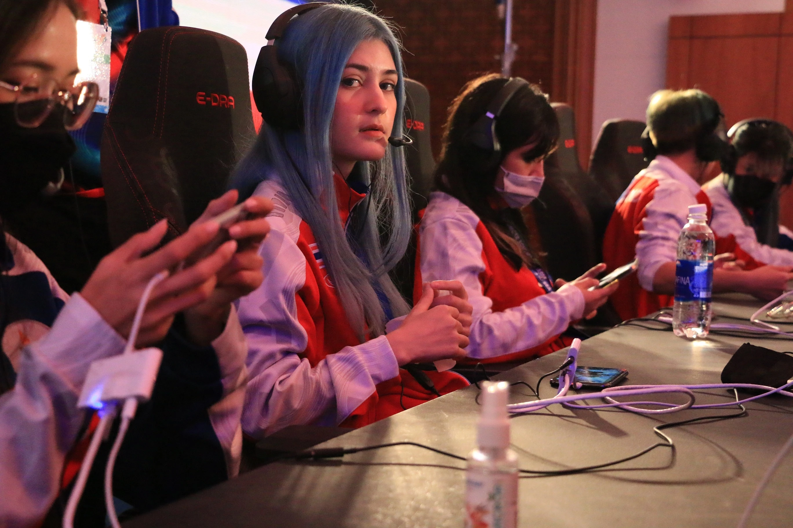 Nu game thu eSports Thai Lan anh 5