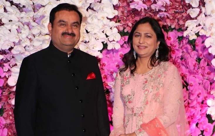 Nguoi vo duoc mai moi cua ty phu giau nhat chau A hinh anh