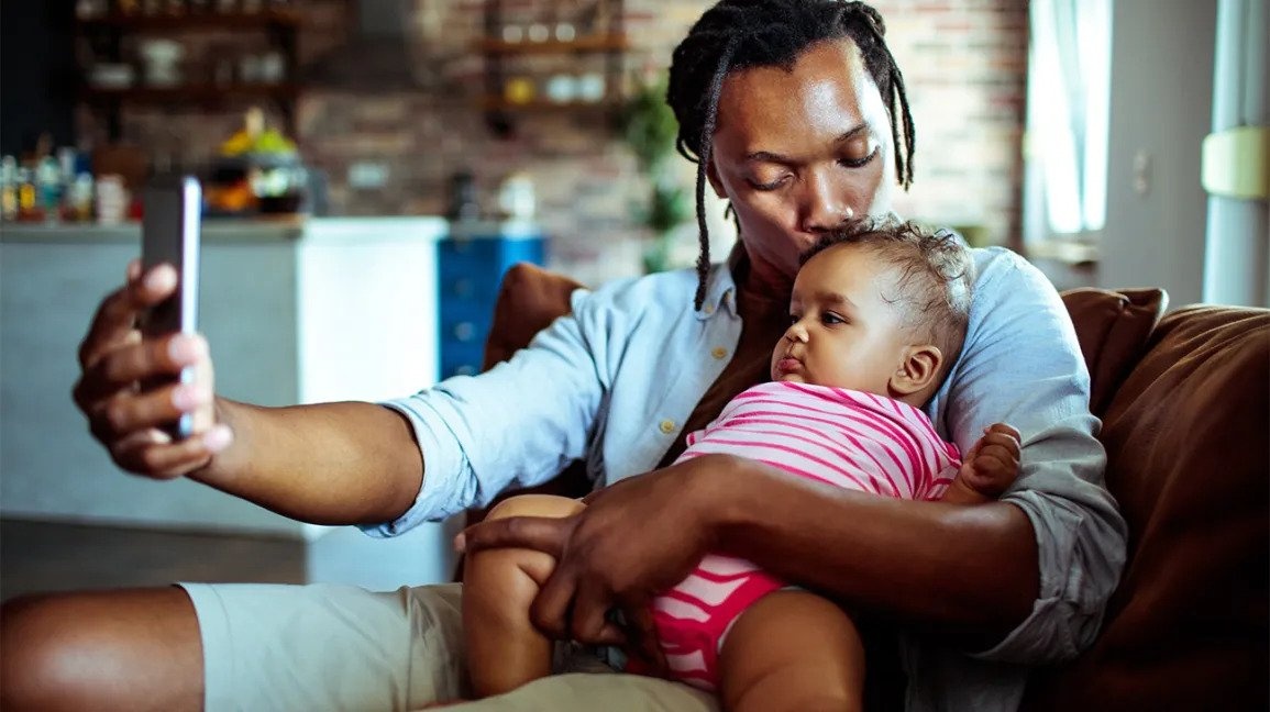 cha me bao ve con anh 1