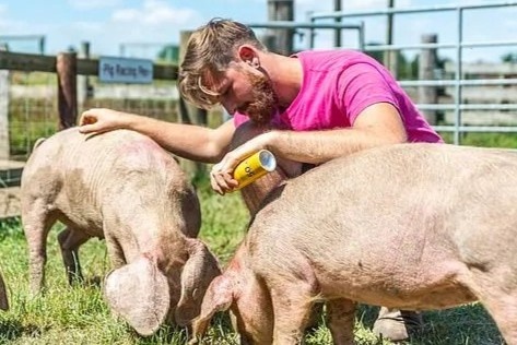 Chau Au thanh chao lua, den lon cung phai boi kem chong nang hinh anh
