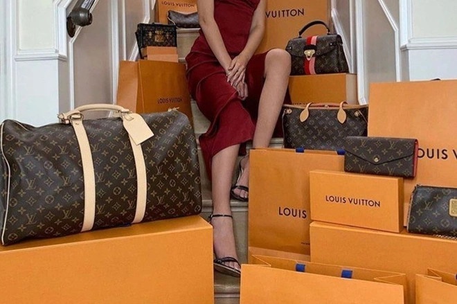 lua dao hang hieu anh 4