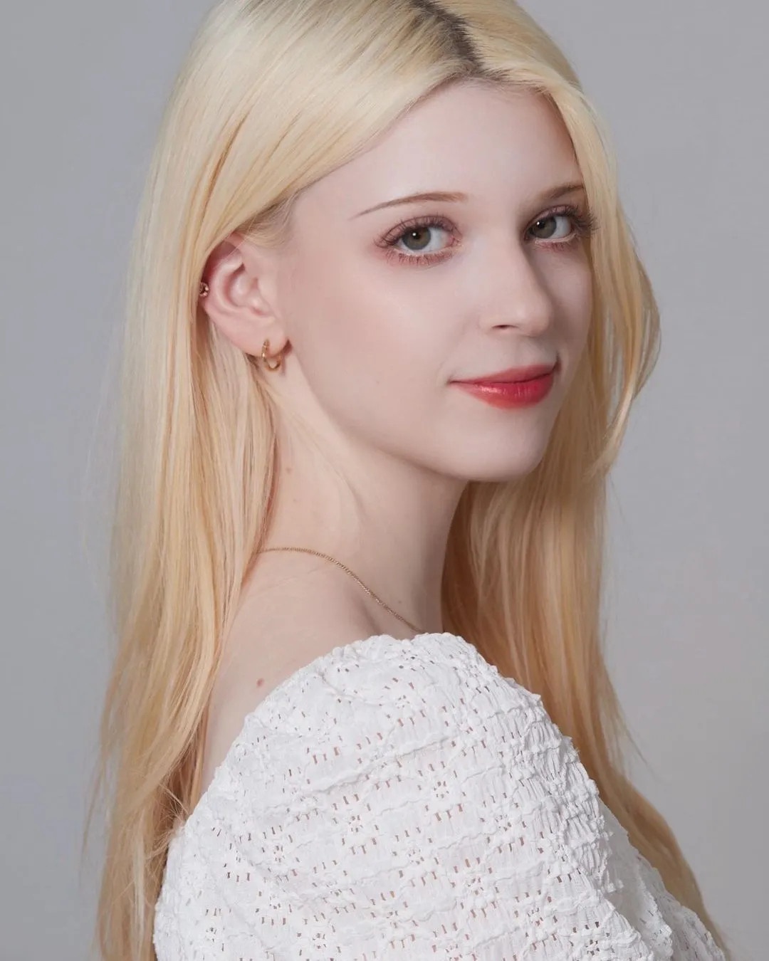 nguoi mau ngoai quoc han quoc anh 2