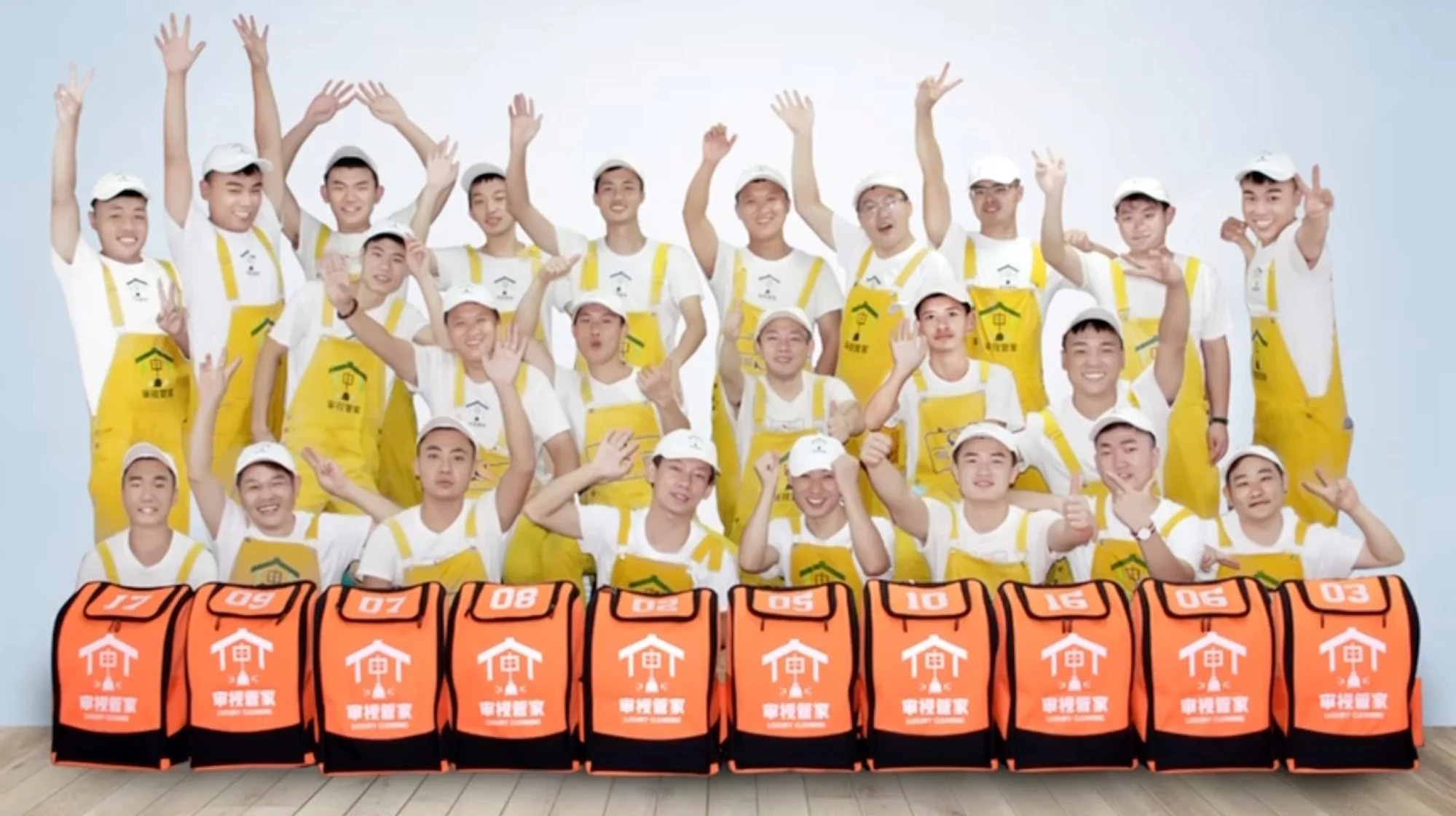 dan ong lam viec nha anh 1