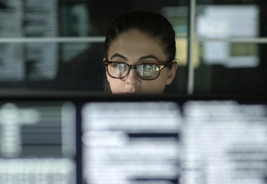 phu nu khong co con anh 1