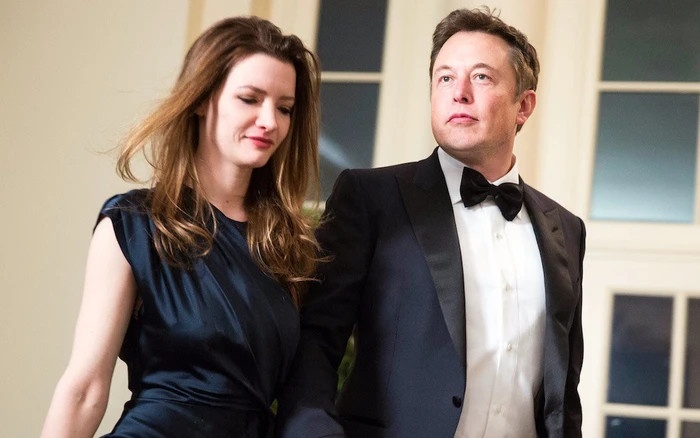 Cuoc hon nhan ky la cua Elon Musk hinh anh
